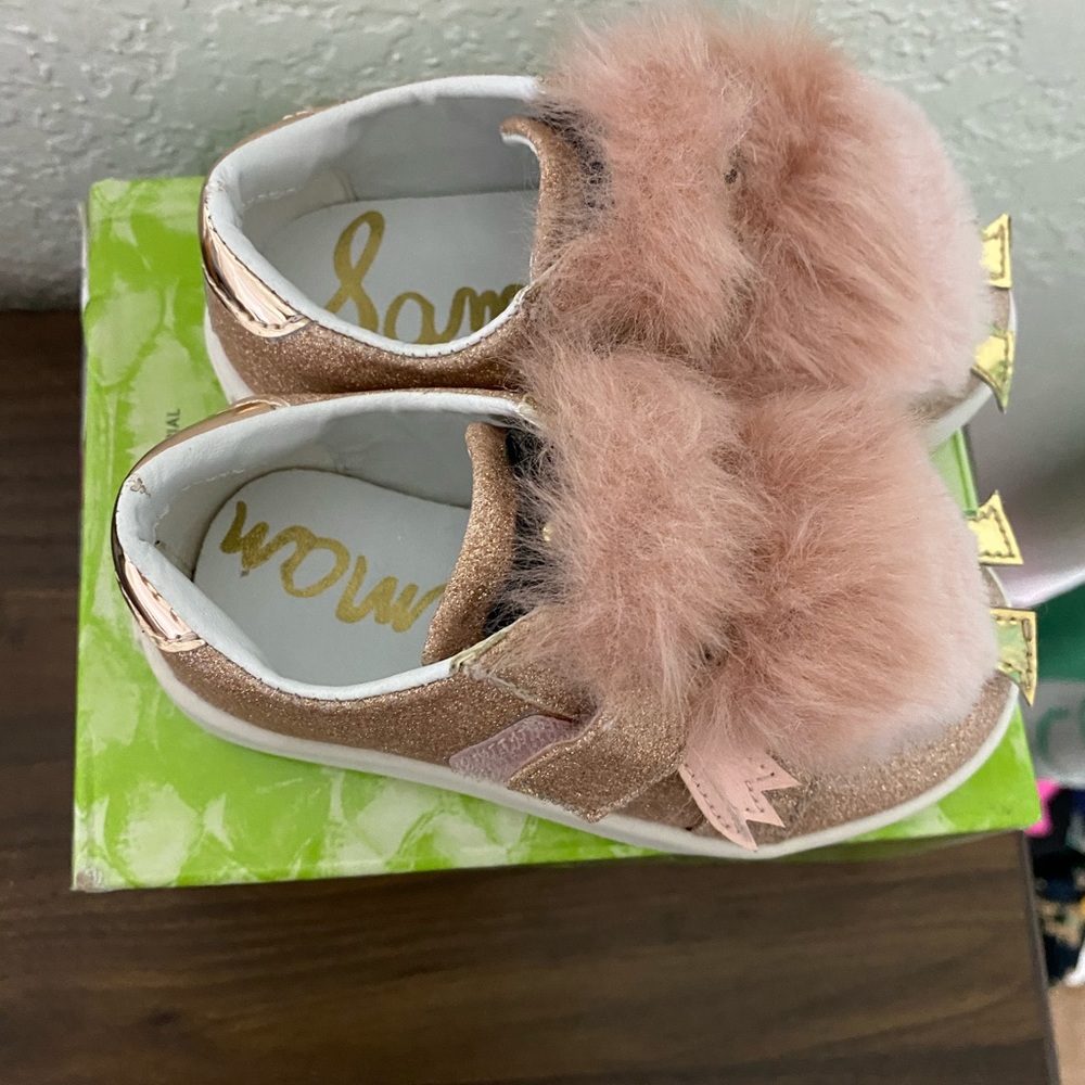 Toddler girls Sam Edelman slip ons fur glitter